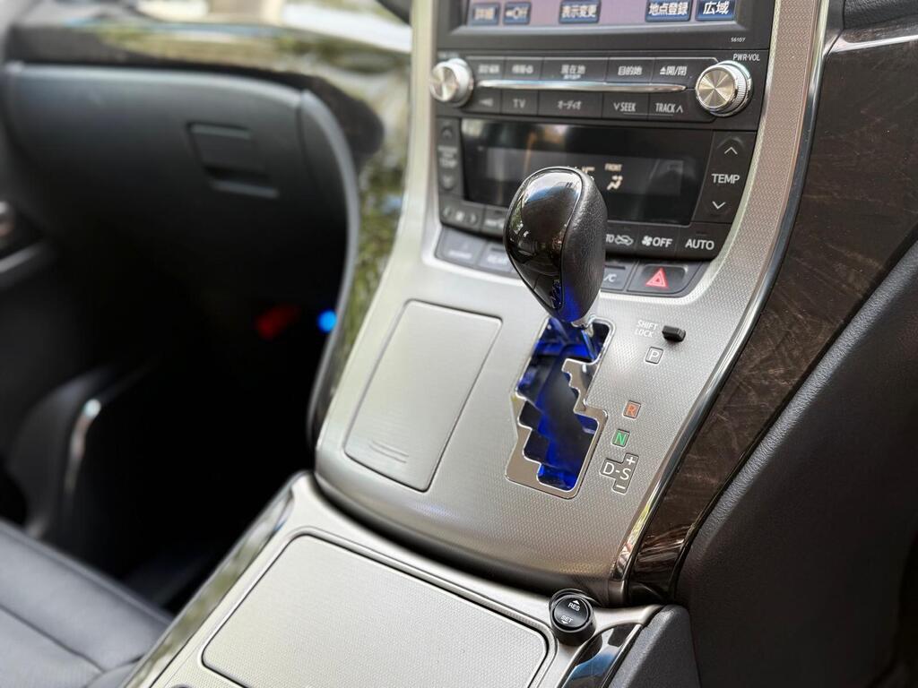 Toyota Alphard 2012 3.5 V6 HKS SUPERCHARGER, PREMIUM EDITION