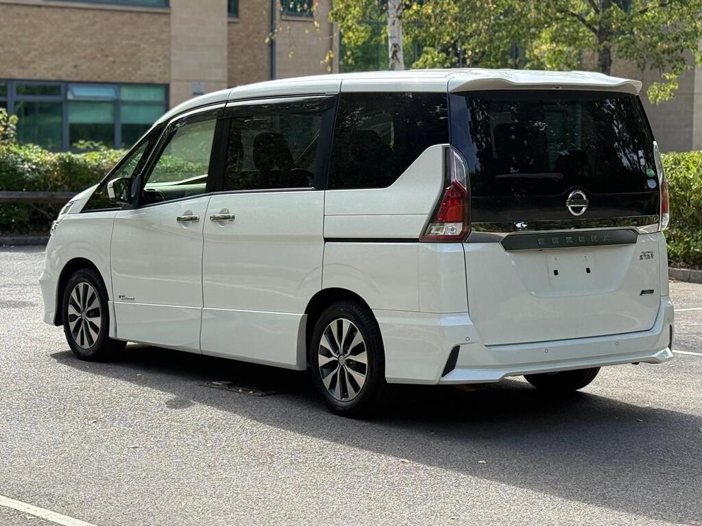 Nissan Serena 2017- Highway Star | Top Spec | Grade 4.5