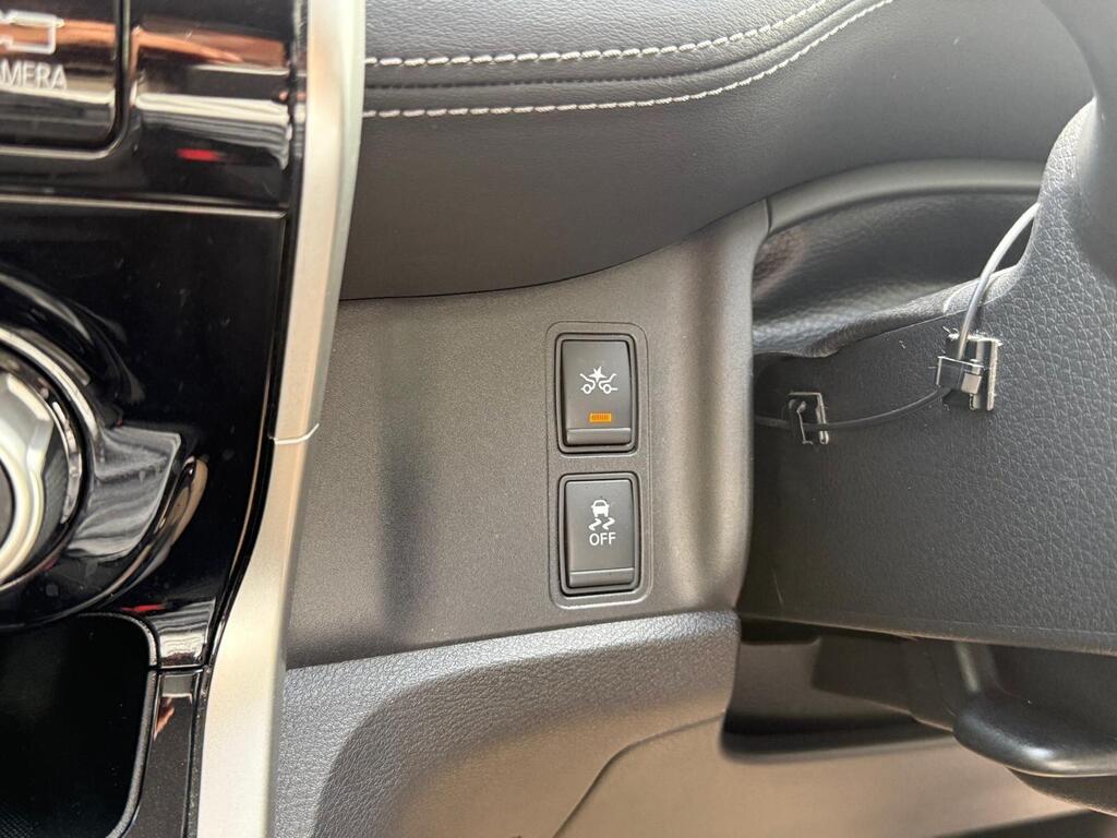 Nissan Serena 2017- Highway Star | Top Spec | Grade 4.5