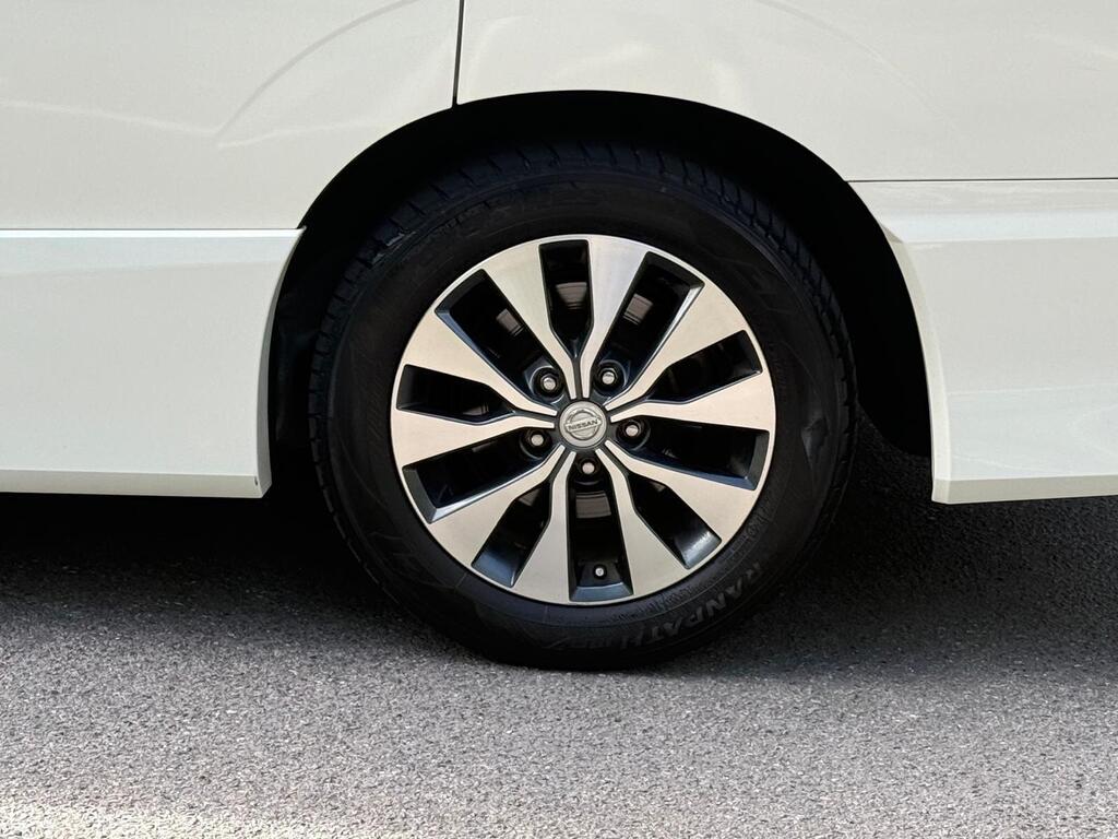 Nissan Serena 2017- Highway Star | Top Spec | Grade 4.5