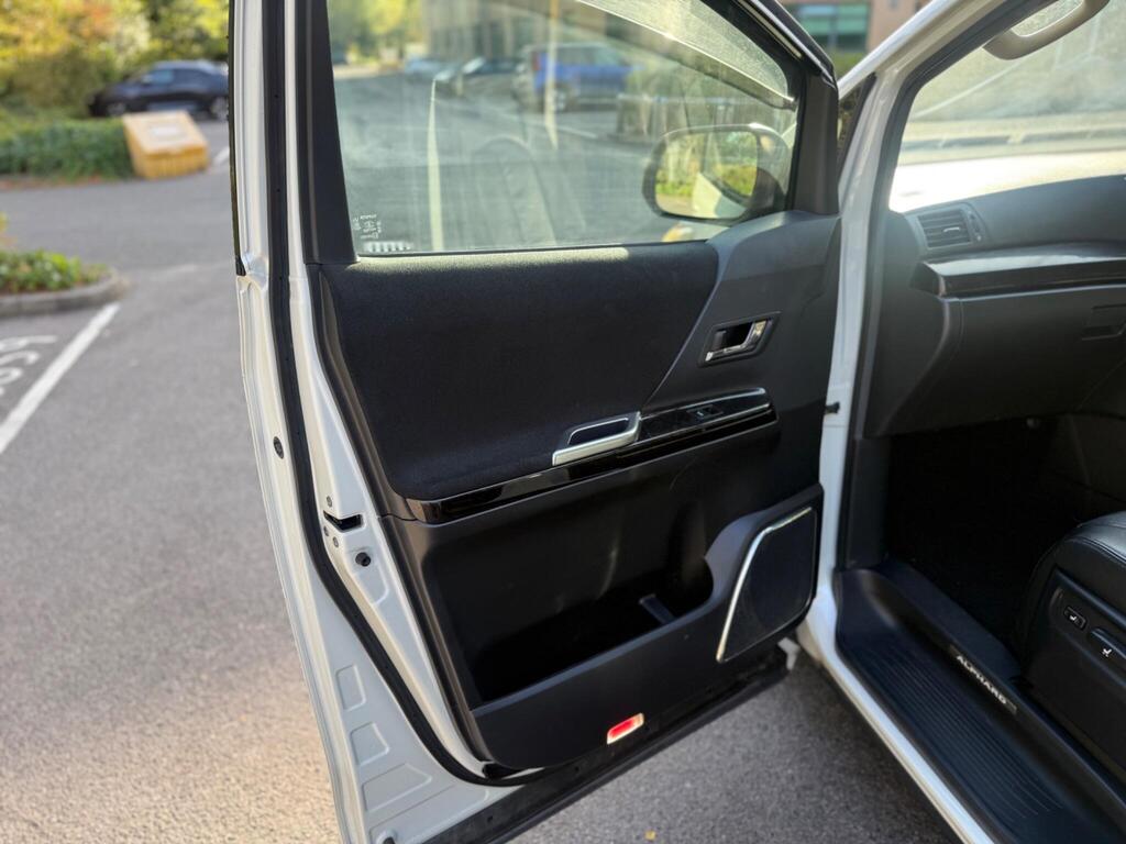 Toyota Alphard  2012 | 2400cc | Double sunroof | Alloy wheels
