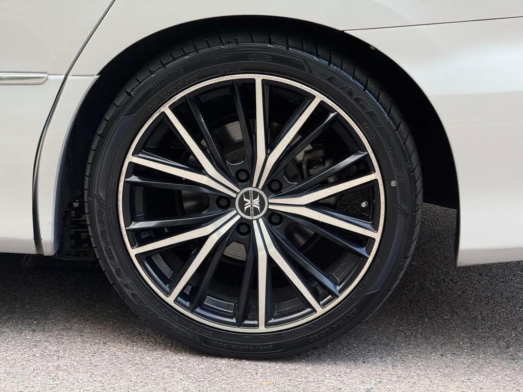 Toyota Estima Aeras G 2.4L 2015 Petrol Hybrid | Immaculate Condition