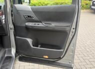 Toyota Vellfire 2014 8 seater 2.4 Petrol Grey Immaculate
