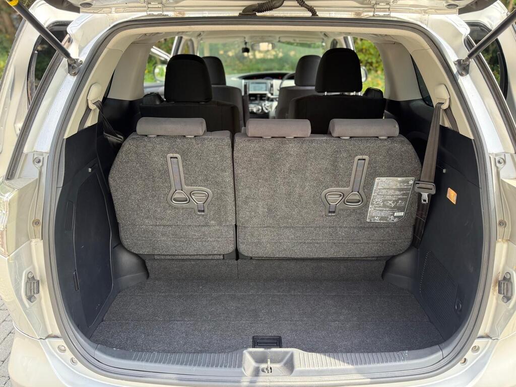 Toyota Estima Aeras G 2.4L Petrol | 2013 | Immaculate condition