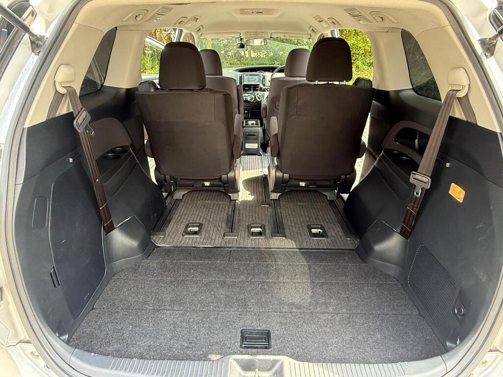 Toyota Estima Aeras G 2.4L Petrol | 2013 | Immaculate condition
