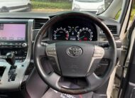 Toyota Alphard Premium Leather seats, 2013 White
