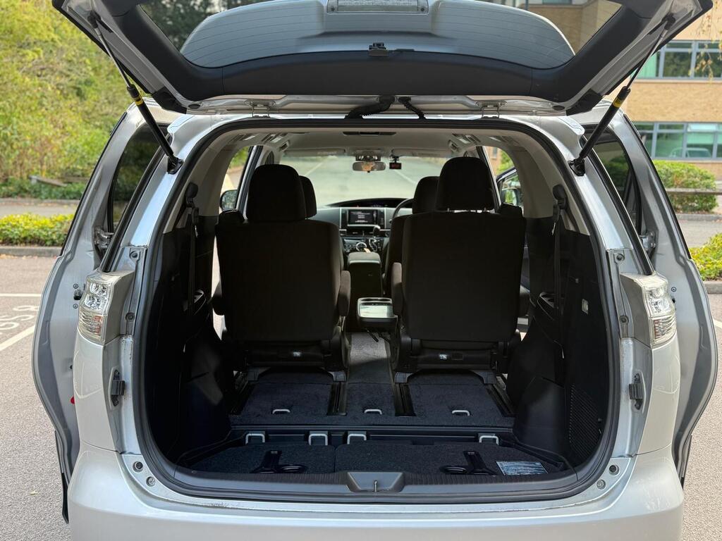 Toyota Estima Aeras G 2.4L 2015 Petrol Hybrid | Immaculate Condition