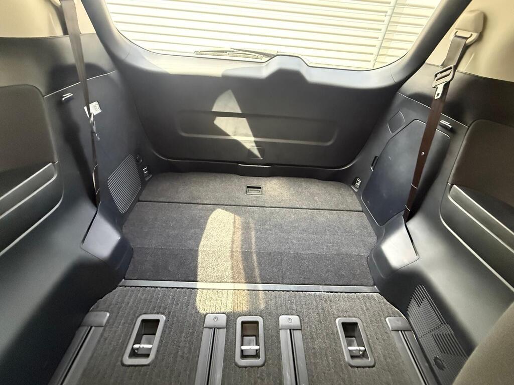 Toyota Estima Aeras G 2.4L Petrol | 2013 | Immaculate condition