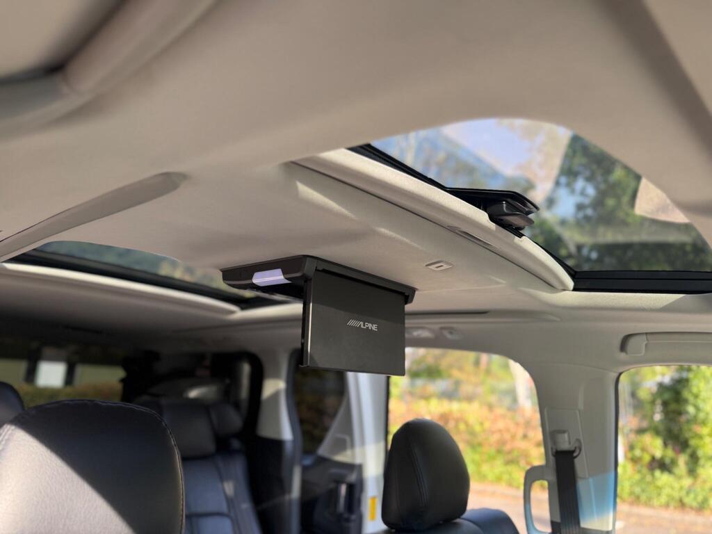 Toyota Alphard  2012 | 2400cc | Double sunroof | Alloy wheels