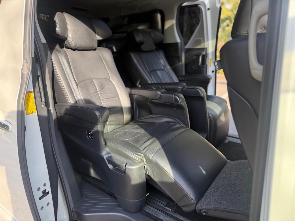 Toyota Alphard  2012 | 2400cc | Double sunroof | Alloy wheels