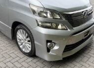 Toyota Vellfire 2014 8 seater 2.4 Petrol Grey Immaculate