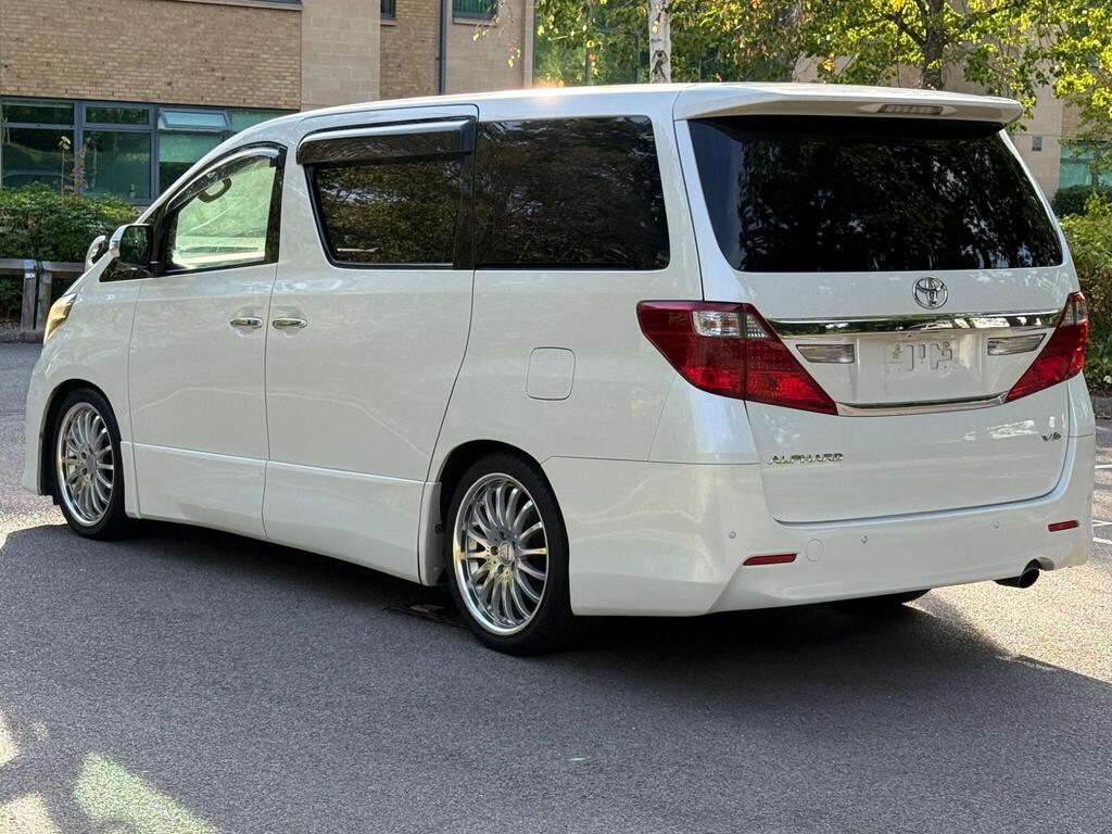 Toyota Alphard  2012 | 2400cc | Double sunroof | Alloy wheels