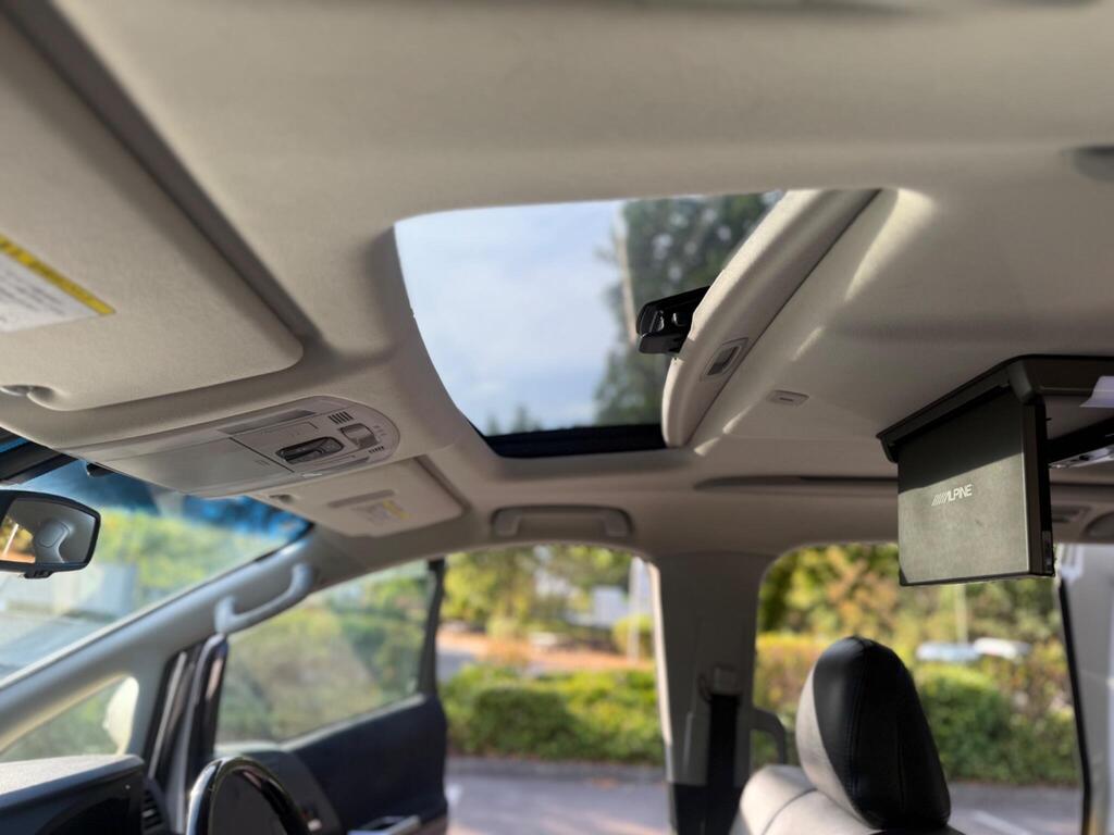Toyota Alphard  2012 | 2400cc | Double sunroof | Alloy wheels