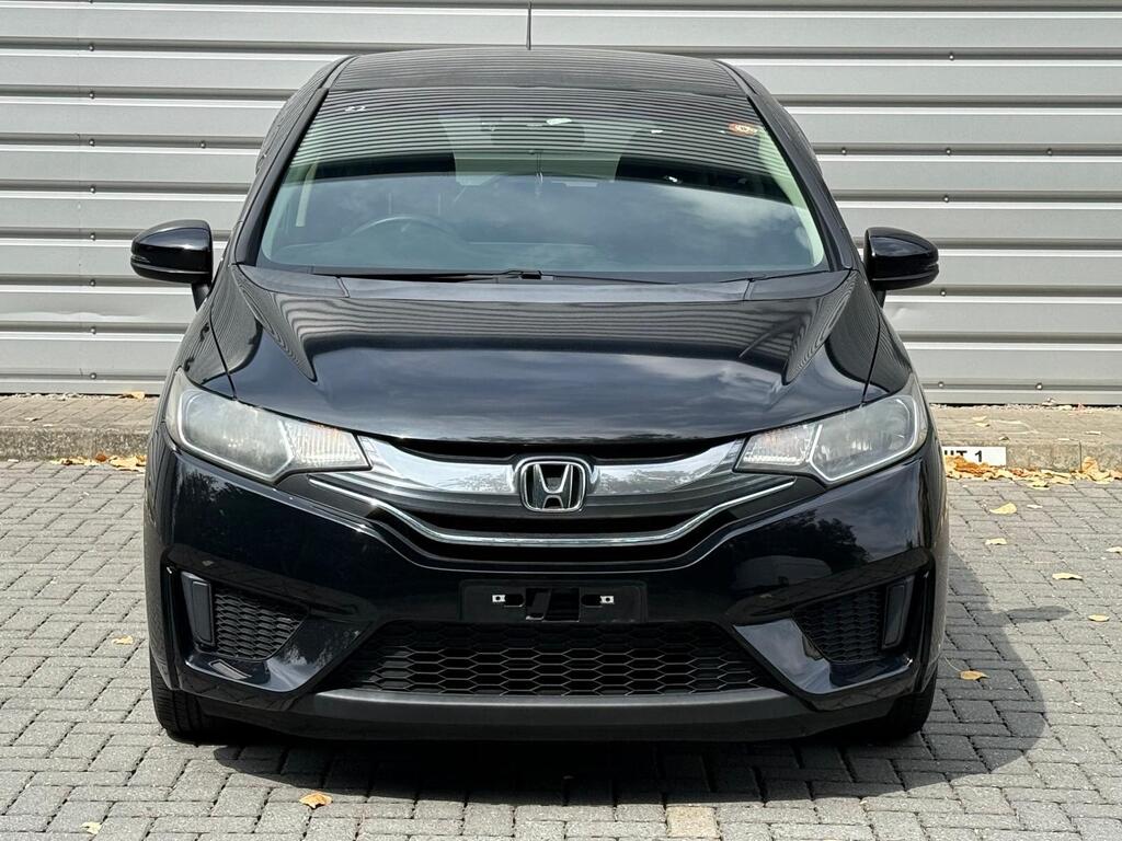 Honda Jazz 2015 | 1.5L Petrol Hybrid | 24M Warranty