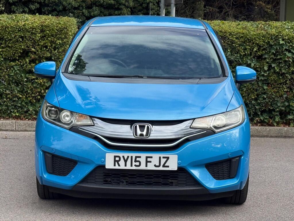 Honda Jazz Fit Hybrid 2015, Fresh Import Immaculate