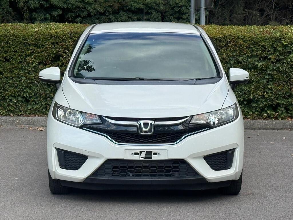 Honda Jazz FIT Hybrid 2015