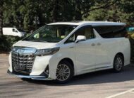 Toyota Alphard 2018 Petrol 2.5 Hybrid | 4WD | Facelift