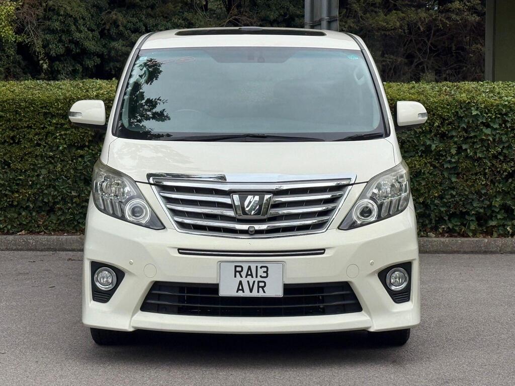 Toyota Alphard Premium Leather seats, 2013 White