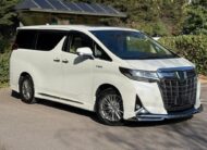 Toyota Alphard 2018 Petrol 2.5 Hybrid | 4WD | Facelift