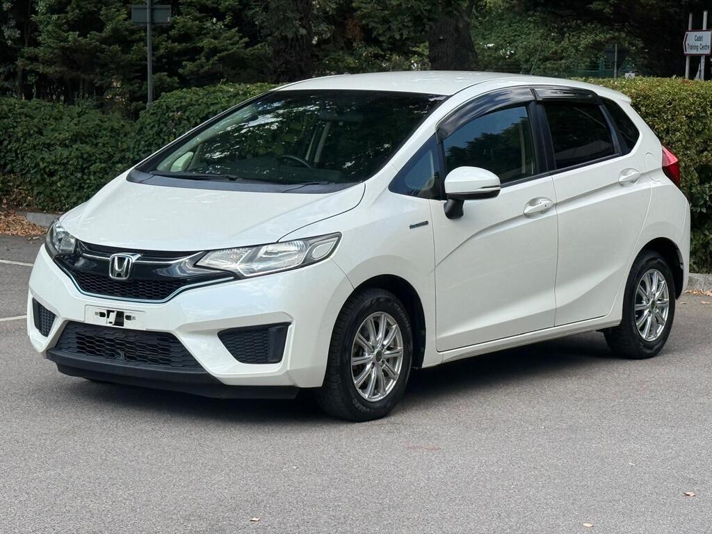 Honda Jazz FIT Hybrid 2015