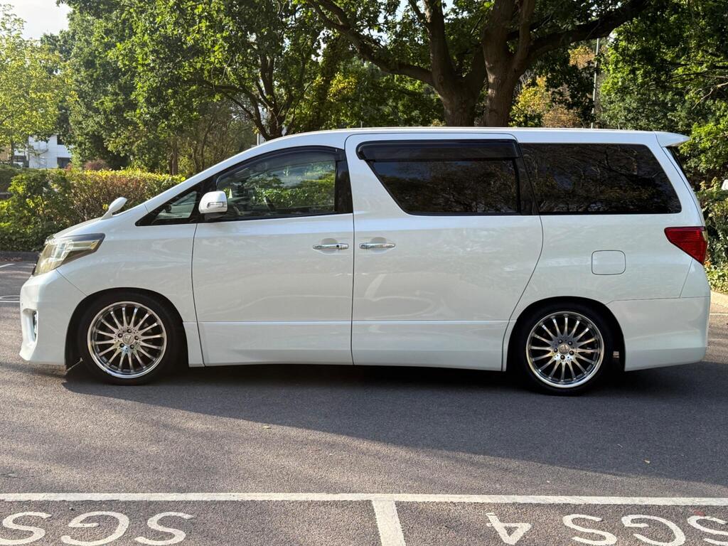 Toyota Alphard  2012 | 2400cc | Double sunroof | Alloy wheels