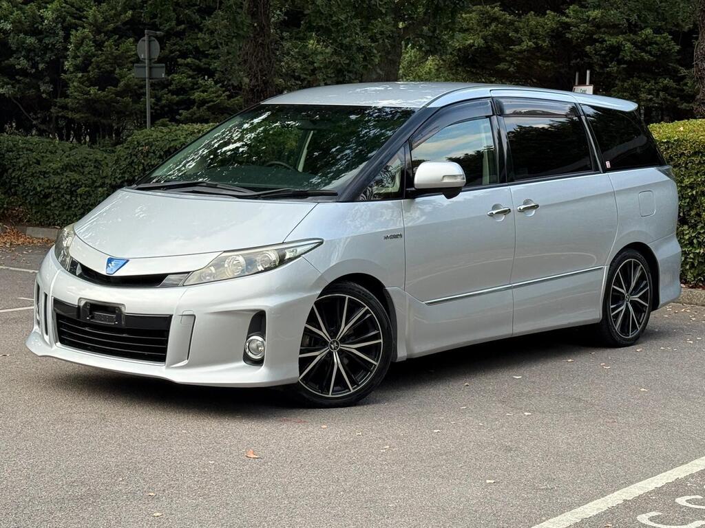 Toyota Estima Aeras G 2.4L 2015 Petrol Hybrid | Immaculate Condition
