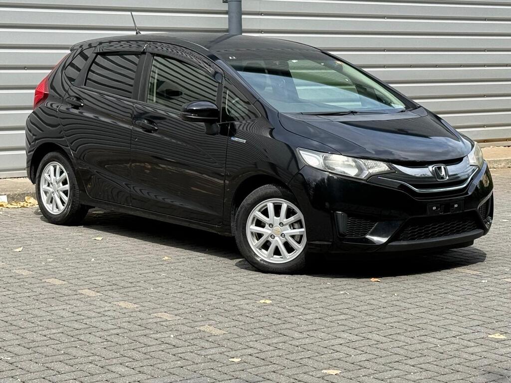 Honda Jazz 2015 | 1.5L Petrol Hybrid | 24M Warranty