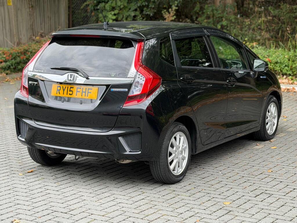 Honda Jazz 2015 | 1.5L Petrol Hybrid | 24M Warranty