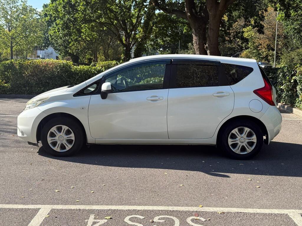 Nissan Note 2014 1.2 DIG-S Acenta Premium Hatchback 5dr Petrol CVT Euro 5 (s/s) (98 ps)