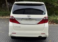 Toyota Alphard Premium Leather seats, 2013 White
