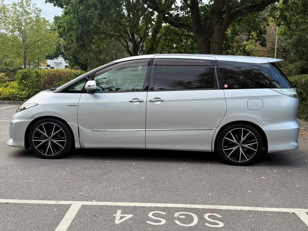 Toyota Estima Aeras G 2.4L 2015 Petrol Hybrid | Immaculate Condition