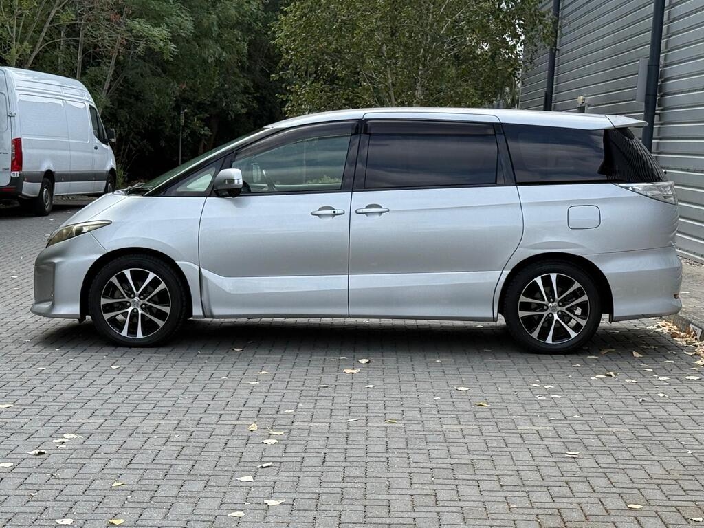Toyota Estima Aeras G 2.4L Petrol | 2013 | Immaculate condition
