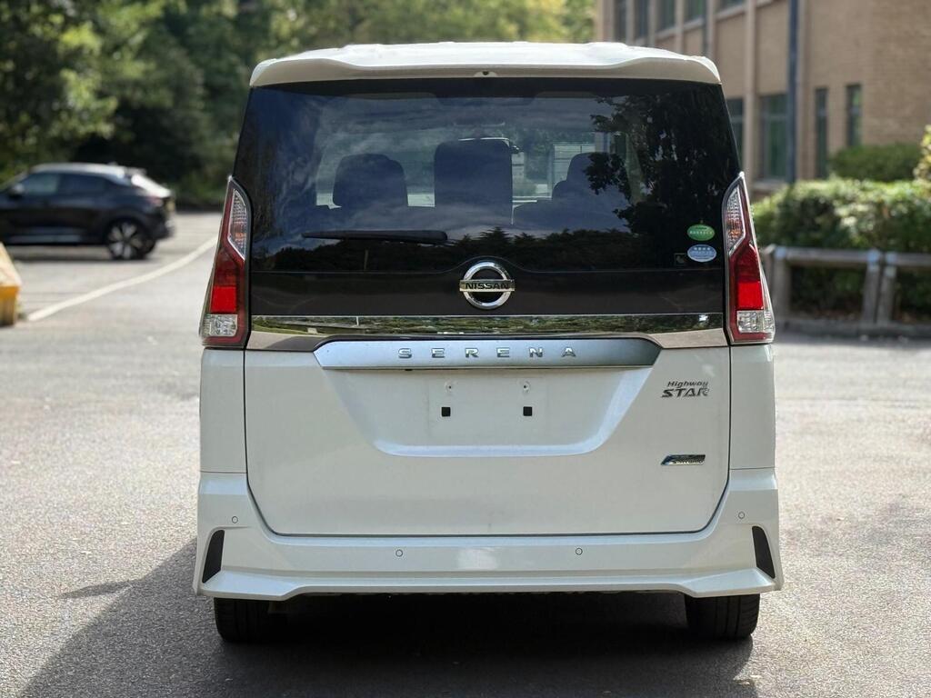 Nissan Serena 2017- Highway Star | Top Spec | Grade 4.5