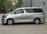 Toyota Vellfire 2014 8 seater 2.4 Petrol Grey Immaculate