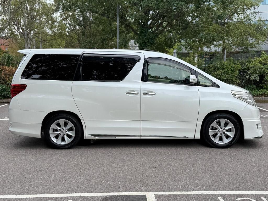 Toyota Alphard 2012 Luxury Edition 3.5 V6 Modelista Kit