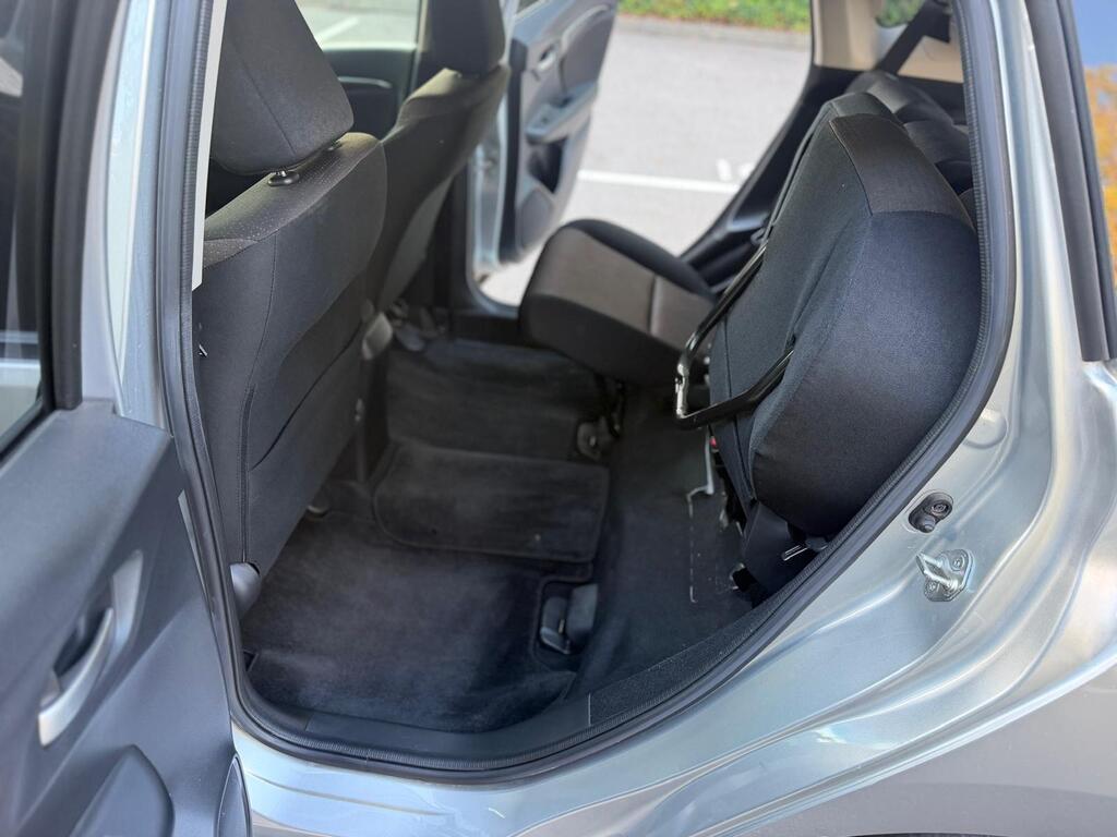 Honda Jazz / Fit Hybrid Petrol 2015 Immaculate
