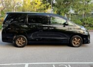 Toyota Vellfire 2013/09 Goldeneye V6 Black