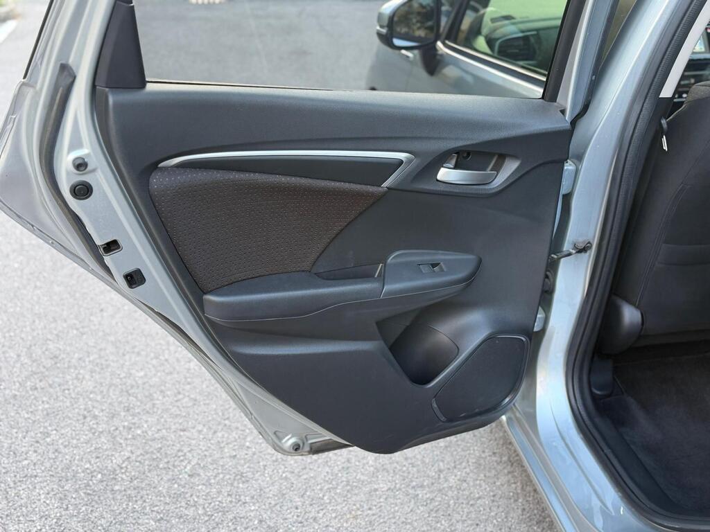 Honda Jazz / Fit Hybrid Petrol 2015 Immaculate