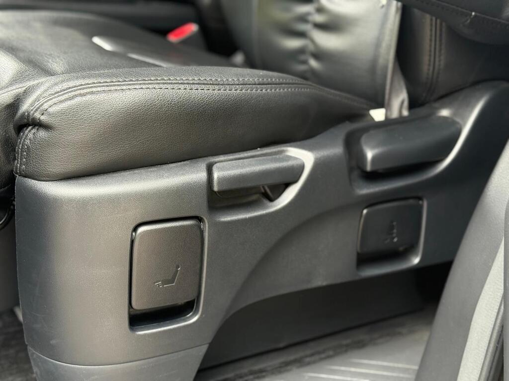 Toyota Alphard 2.4L Petrol | Immaculate condition | 2013