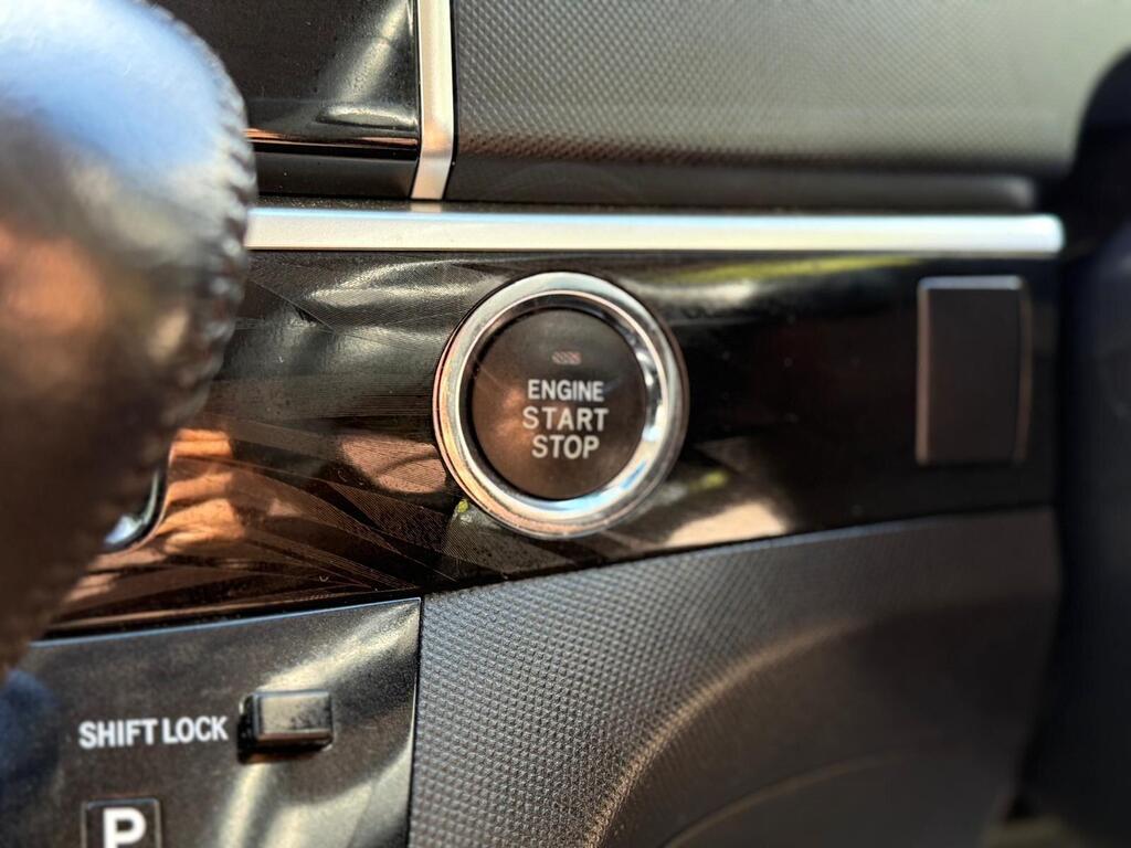 Toyota Estima Aeras G 2014 Aeras Premium Edition | 2.4L Petrol