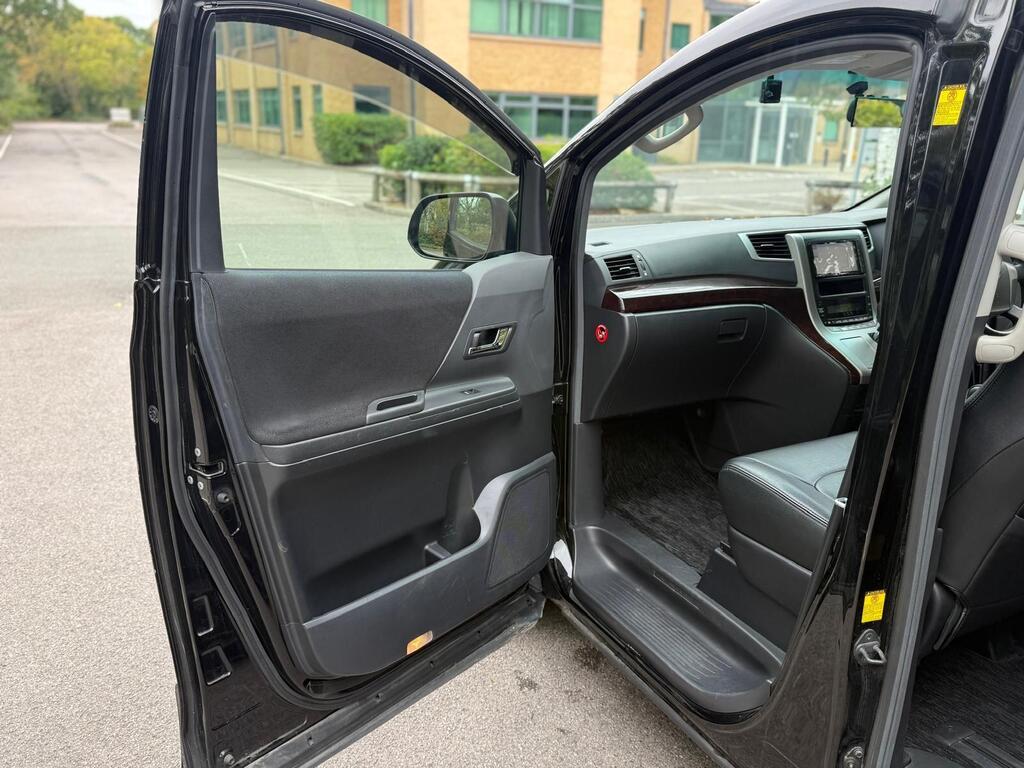 Toyota Alphard 2.4L Petrol | Immaculate condition | 2013