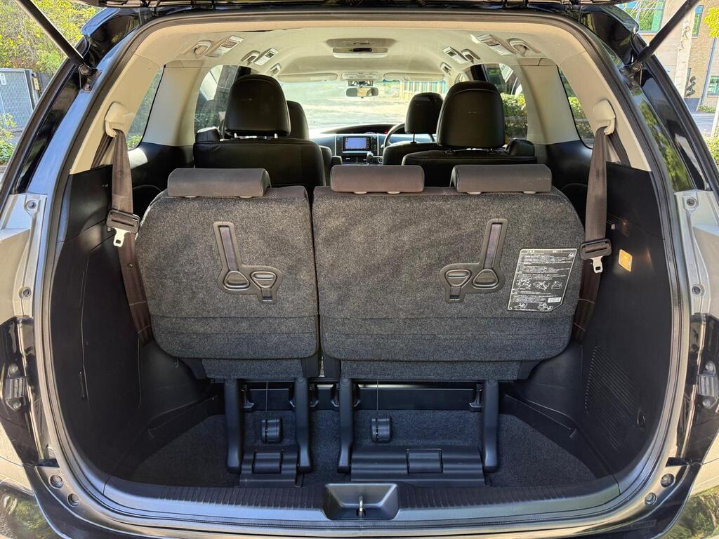 Toyota Estima Aeras G 2014 Aeras Premium Edition | 2.4L Petrol