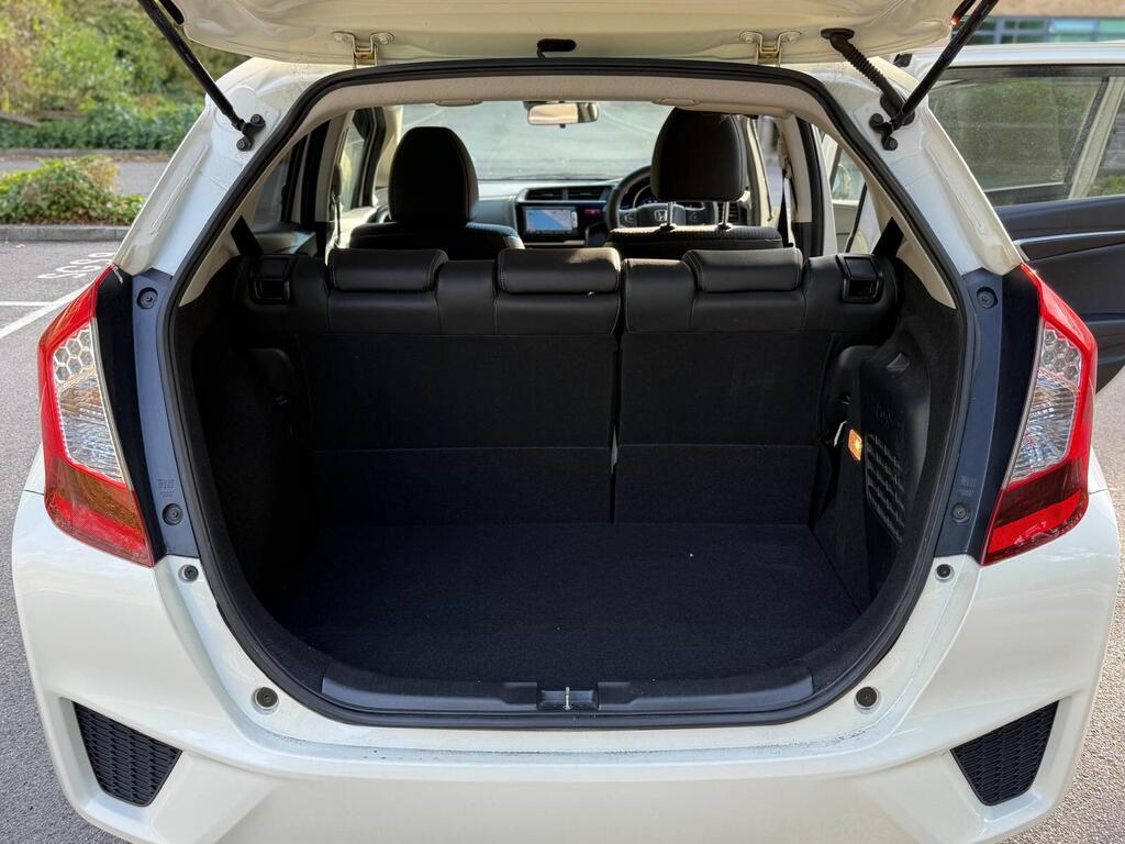 Honda Jazz L Package 2015 | Half Leather | Cruise Control