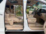 Toyota Alphard 2012 Luxury Edition 3.5 V6 Modelista Kit