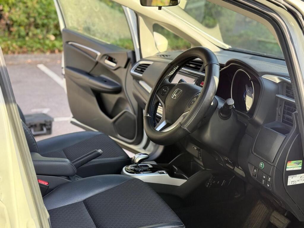 Honda Jazz L Package 2015 | Half Leather | Cruise Control
