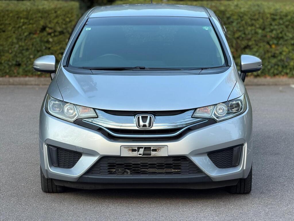 Honda Jazz / Fit Hybrid Petrol 2015 Immaculate