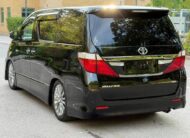 Toyota Vellfire 2013/09 Goldeneye V6 Black