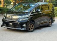 Toyota Vellfire 2013/09 Goldeneye V6 Black