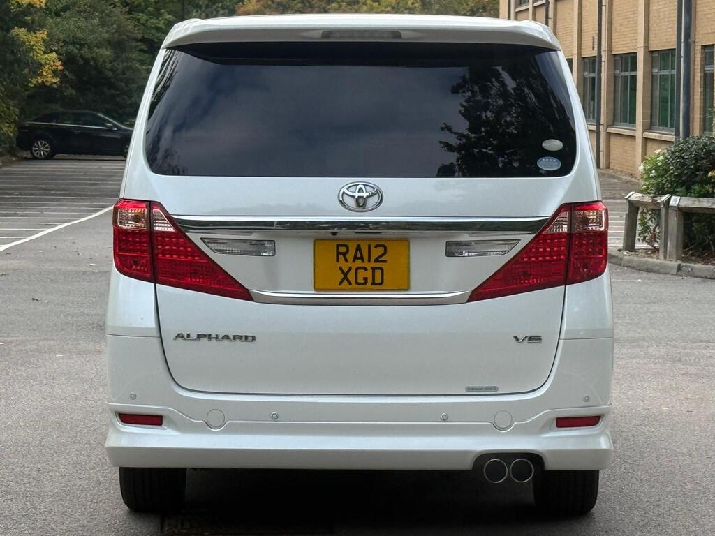 Toyota Alphard 2012 Luxury Edition 3.5 V6 Modelista Kit