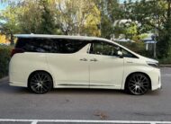 Toyota Alphard Petrol 2.5 Hybrid 4WD 8 Seater 2019
